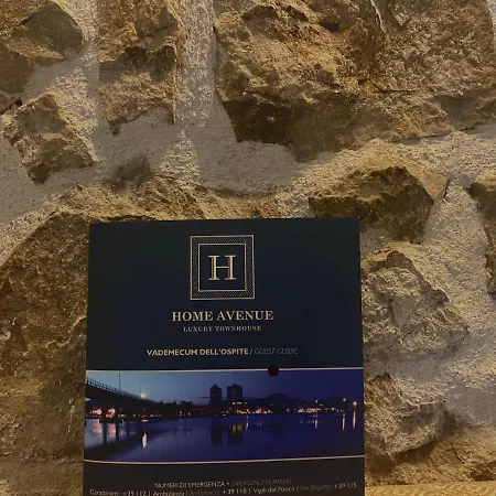 Avenue Luxury Townhouse דירה אולביה