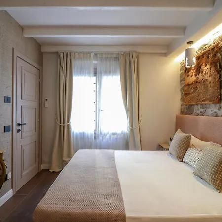 Apartament Avenue Luxury Townhouse