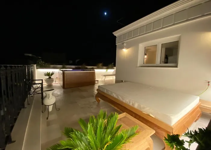 Apartman Avenue Luxury Townhouse