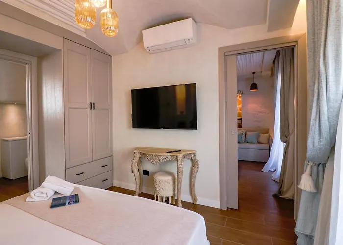 Avenue Luxury Townhouse *